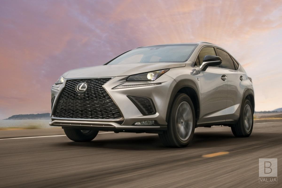 Новий кросовер преміального сегмента Lexus NX