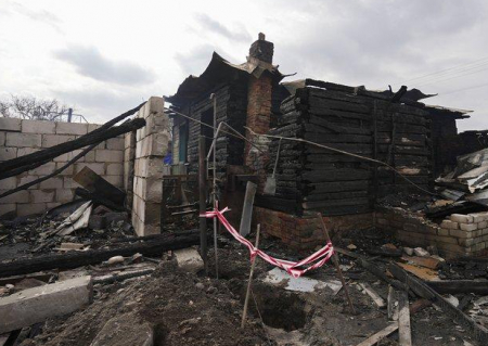 Родина дивом вижила, але залишилися без нічого: подробиці ракетного удару по Чернігівщині. ФОТО