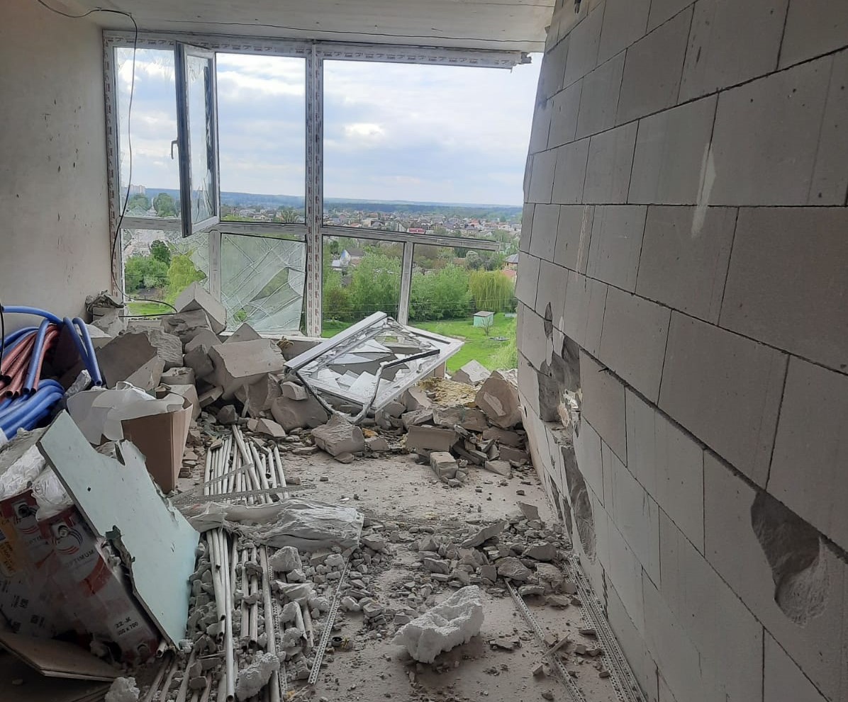 ЗСУ взяли в полон росіян, які обстріляли будинок у Чернігові: нині їм повідомили про підозру