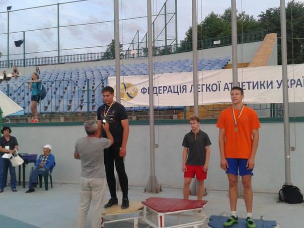 Чернігівський легкоатлет завоював срібну медаль на чемпіонаті