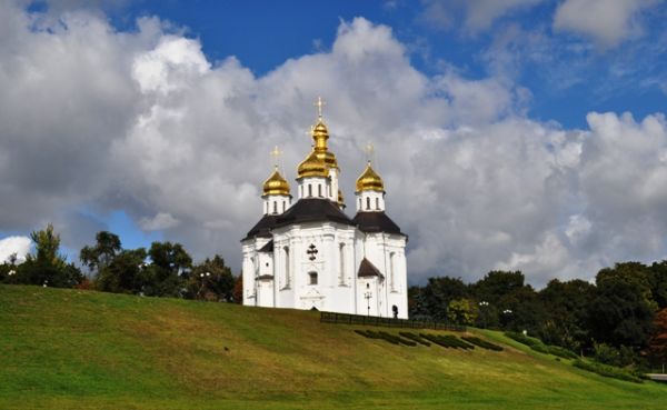 Таємниці Катерининської церкви зібрали в одній книзі