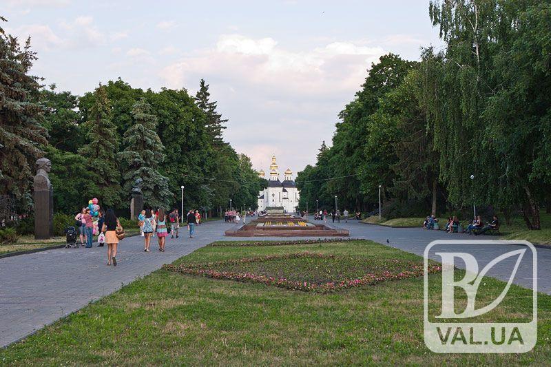 Атрошенко розповів, що зробить з гранітними плитами з Алеї Героїв 