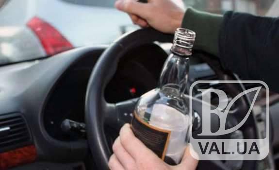 Ніжинські водії не бояться їздити містом напідпитку 