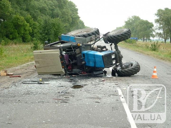 На Чернігівщині перекинувся трактор: є загиблі