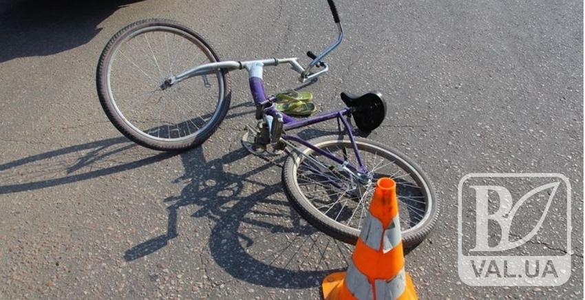 Велосипедист у Сновську наклав у штани після зіткнення з автомобілем
