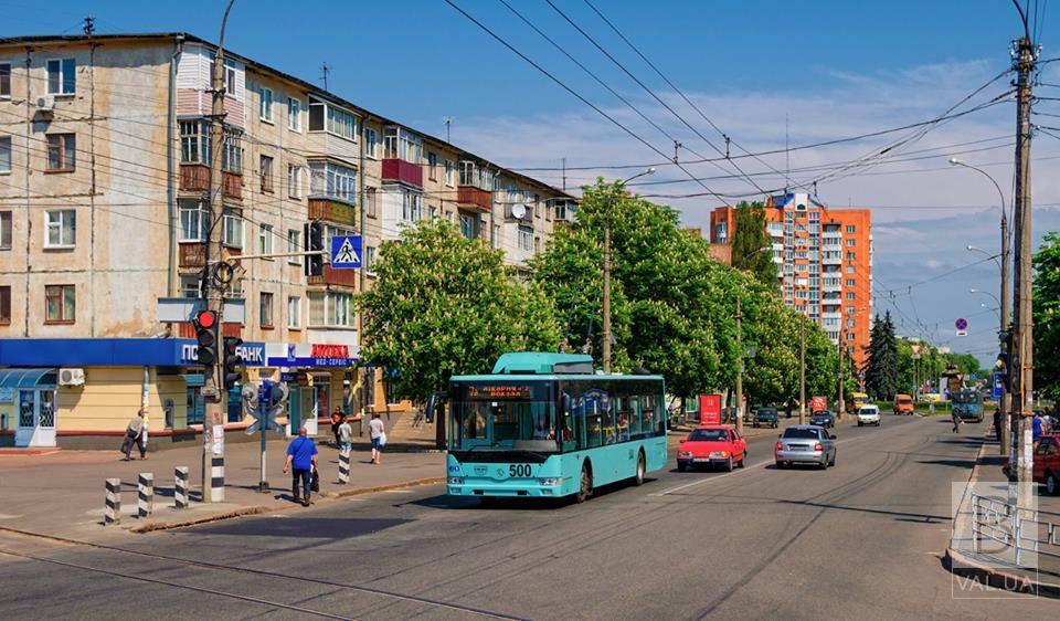 Від завтра у Чернігові зʼявляться дві нові зупинки тролейбусів