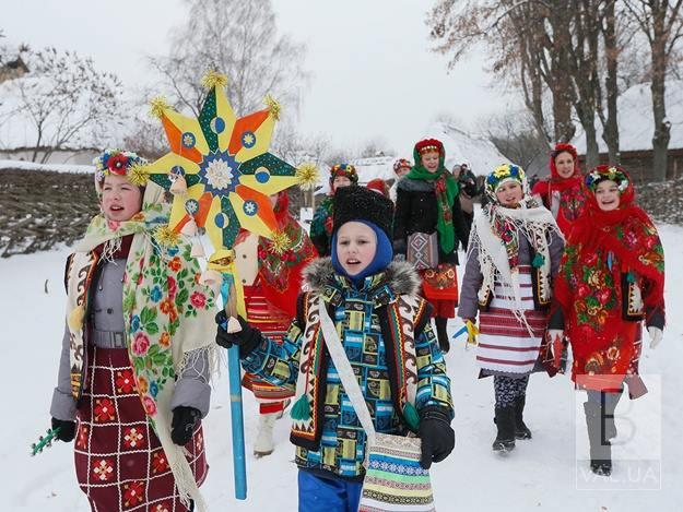 Чернігівців запрошують заспівати «Нова радість стала» та долучитись до всеукраїнського вертепу