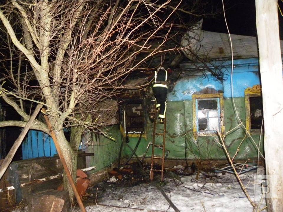 22-річна мати розтопила піч і пішла, залишивши дітей самих вдома: подробиці пожежі на Чернігівщині. ФОТО