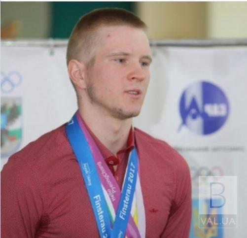 Дмитрий Суярко завоевал «серебро» на Чемпионате мира по зимним видам спорта