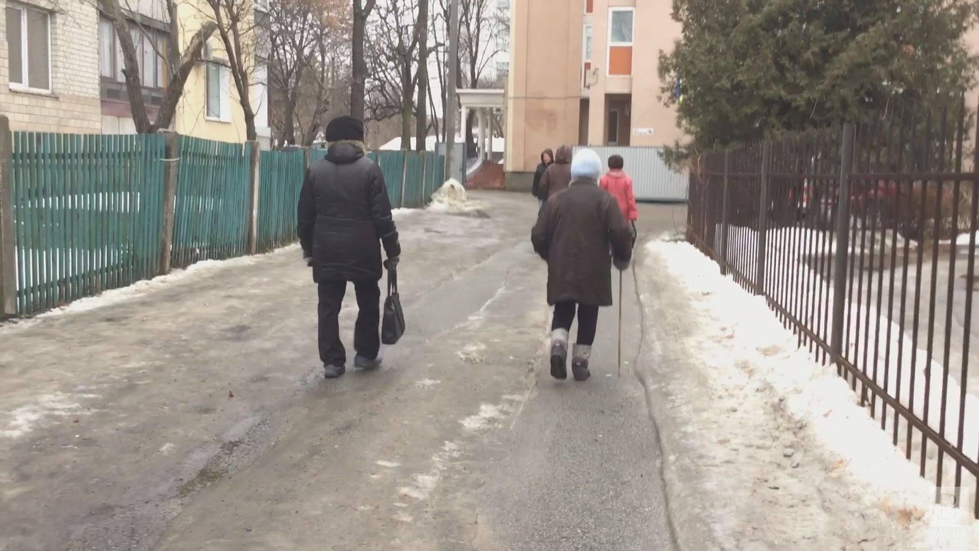 Чернигов снова в эпицентре скандала с подкупом избирателей ВИДЕО