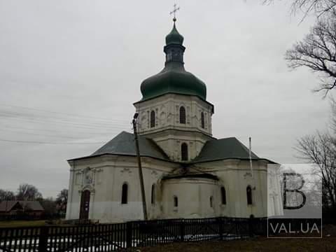 Чернігівщина, яку ми втрачаємо: храм Святого Воскресіння знаходиться в аварійному стані. ФОТО