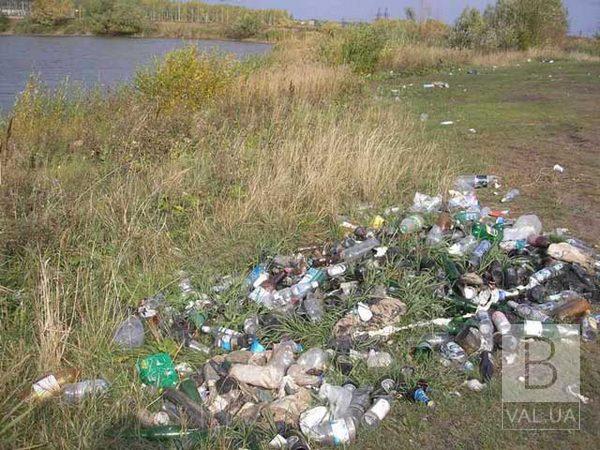Черниговцев и жителей области приглашают присоединиться к всеукраинской акции «Чистые водоемы - экологически здоровая страна»