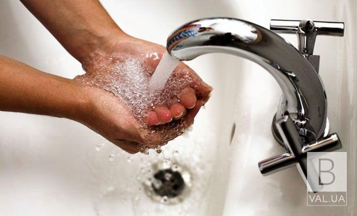 Черниговцы требуют от «Облтеплокоммунэнерго» выплатить им пеню за отключение горячей воды