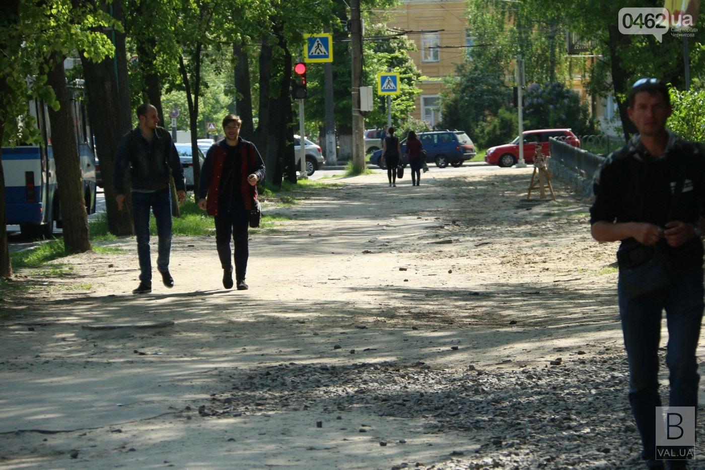 На ремонт тротуарів на вулиці Шевченка витратять майже 7 мільйонів гривень