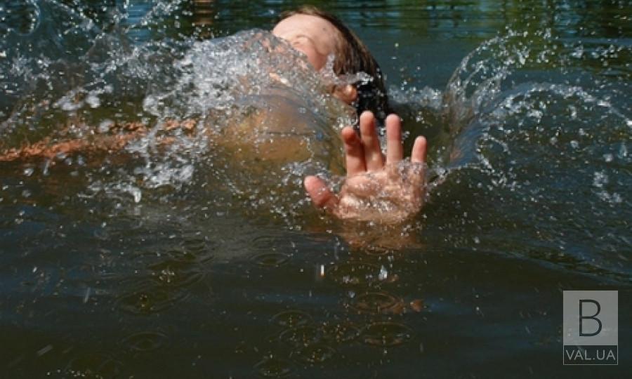  В реке Остер утонул 15-летний парень на глазах у свидетелей
