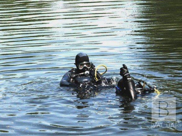 В озері біля села Слабин шукають двох осіб, які ймовірно потонули