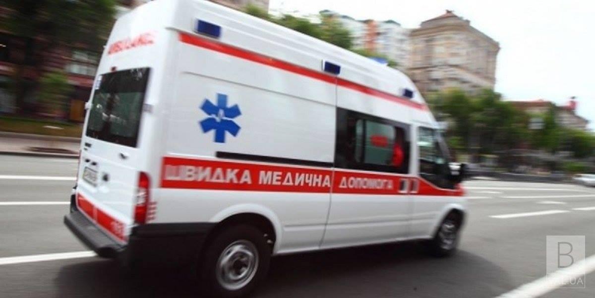 Поблизу села Нові Яриловичі вантажівка зіткнулась з моторолером: є загиблі