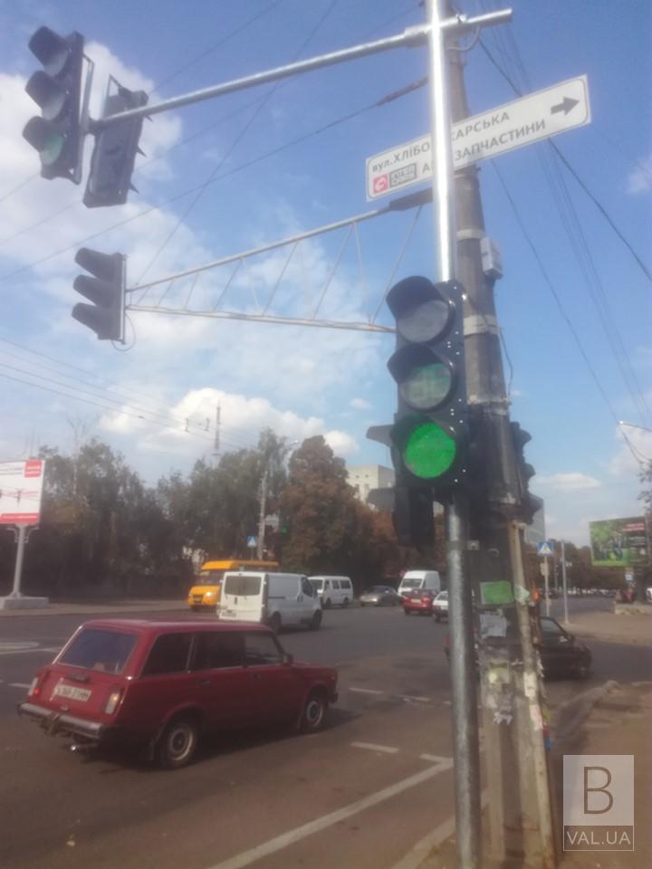 Светофор в центре города заработал после трех месяцев «перерыва»