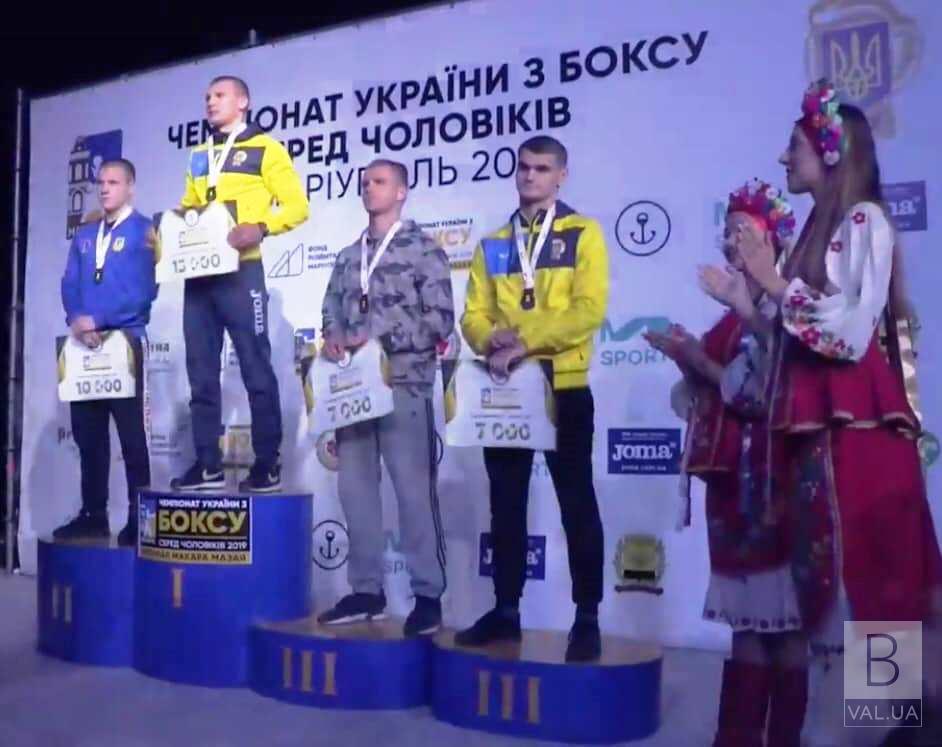  Боксери з Чернігівщини вибороли три «бронзові» медалі чемпіонату України серед чоловіків-еліти. ФОТО
