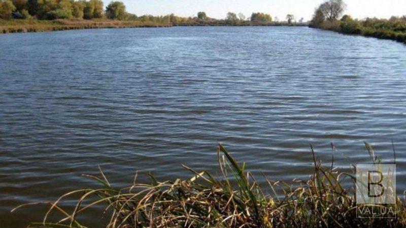 На Чернігівщині у ставку потонув 62-річний рибалка