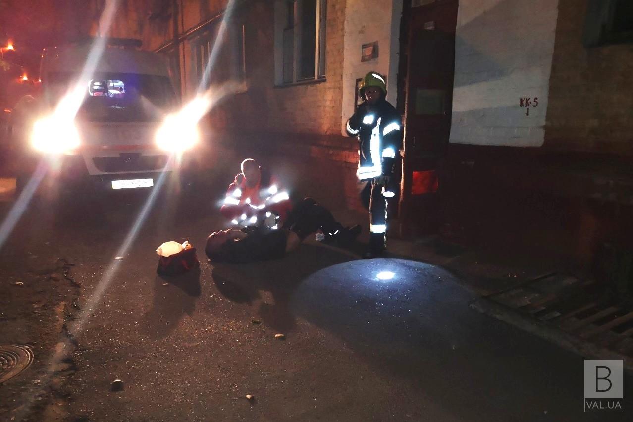 В Чернигове спасли 43-летнего мужчину из пожара. ФОТО