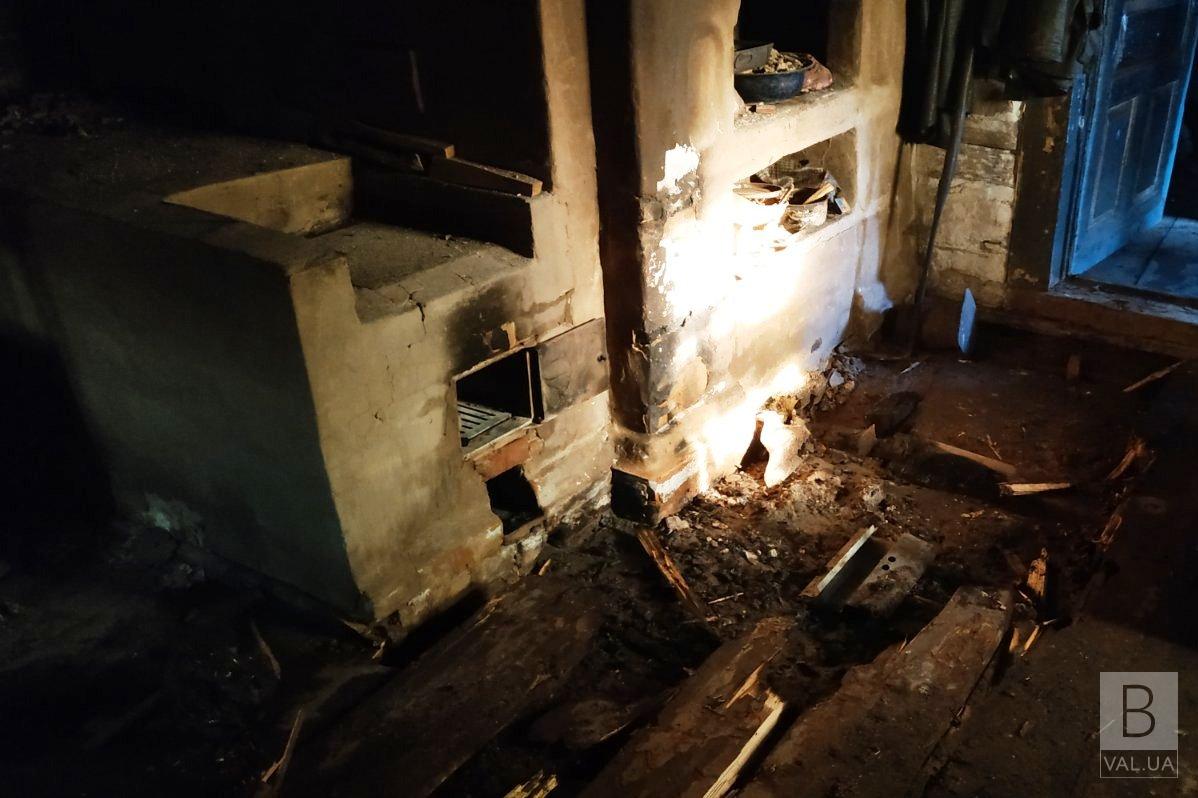 В Понорнице из-за печки сгорел 61-летний хозяин. ФОТО