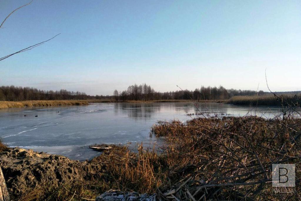 В Седневе во время рыбалки ушли под лед отец и сын: 55-летнего мужчину не спасли