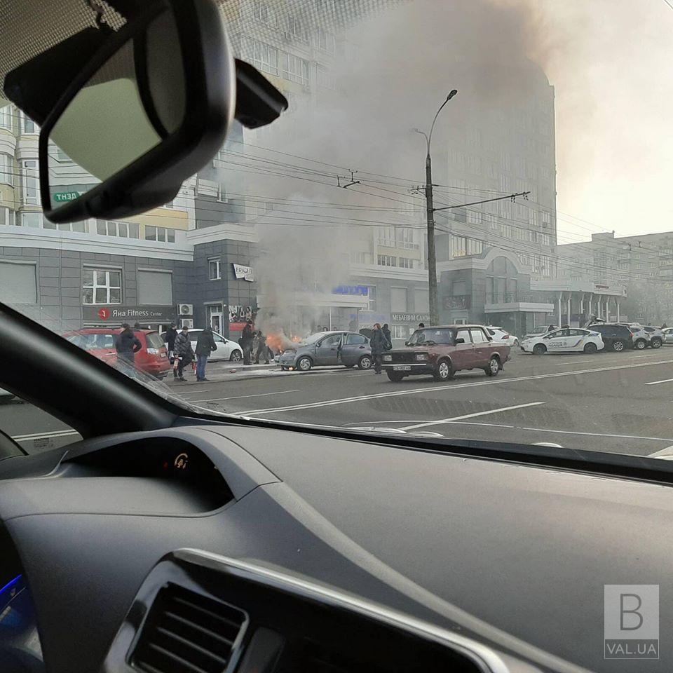 В центре города горела машина. ФОТОфакт