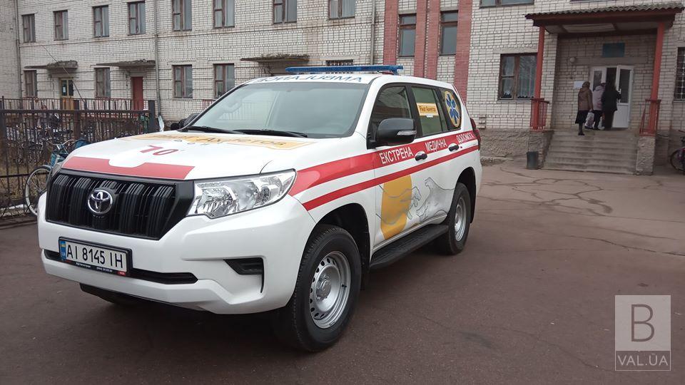 Городнянские медики получили новый спецавтомобиль «Toyota Land Cruiser». ФОТО