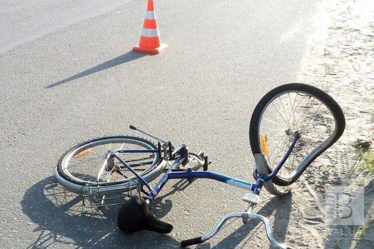 У Ніжині вантажівка збила велосипедистку