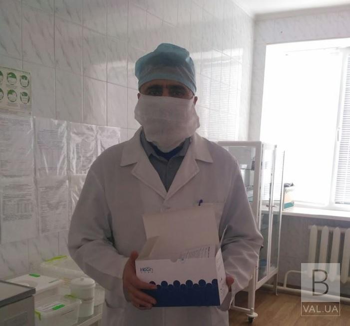 В Новгород-Северской больнице провели первое обследование экспресс-тестом на коронавирус 