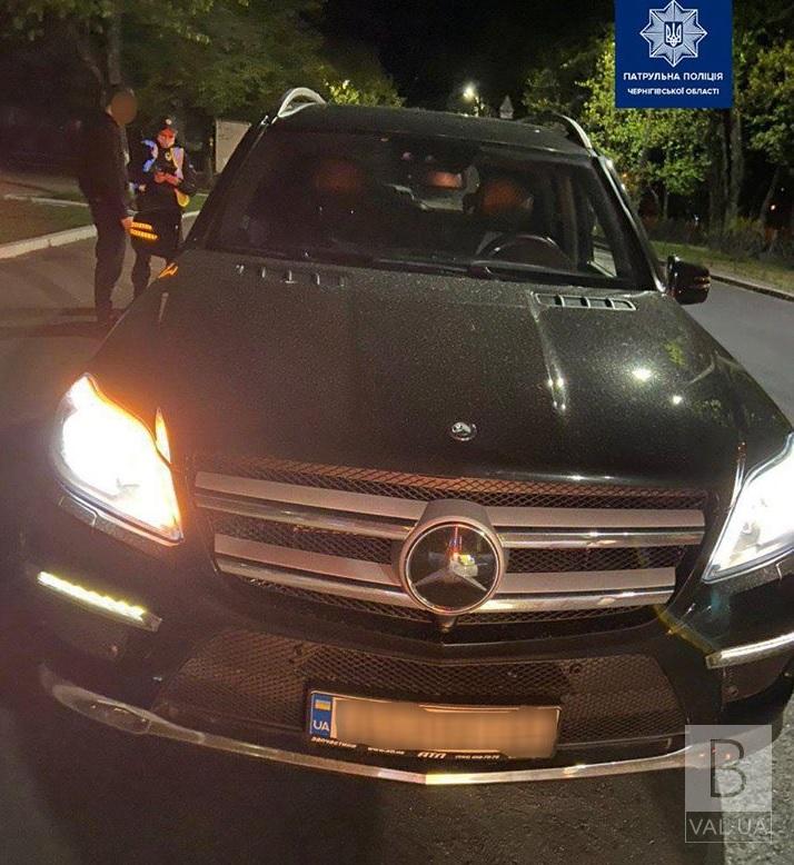 У Чернігові зупинили водія напідпитку, який уже був позбавлений права керування