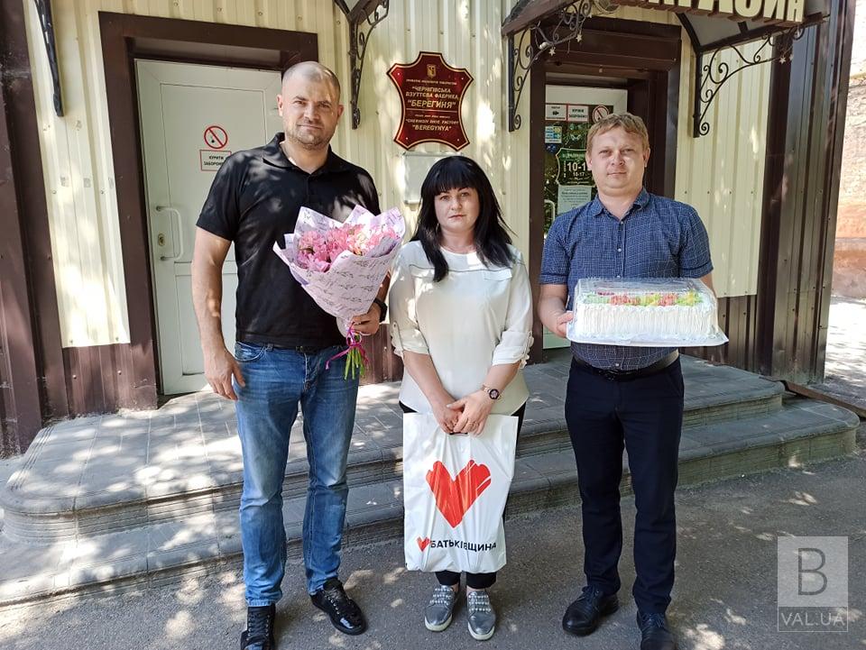  Команда ВО «Батьківщина» привітала чернігівських підприємців. ФОТО