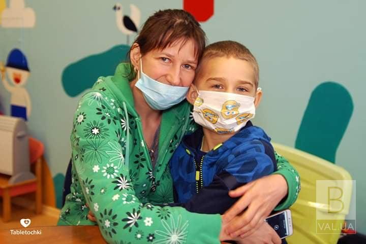  Больному раком 7-летнему мальчику срочно нужны средства на поддерживающую терапию
