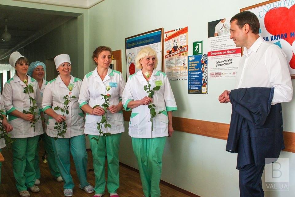 «Батькивщина» на Черниговщине поздравила медицинских работников с профессиональным праздником. ФОТО