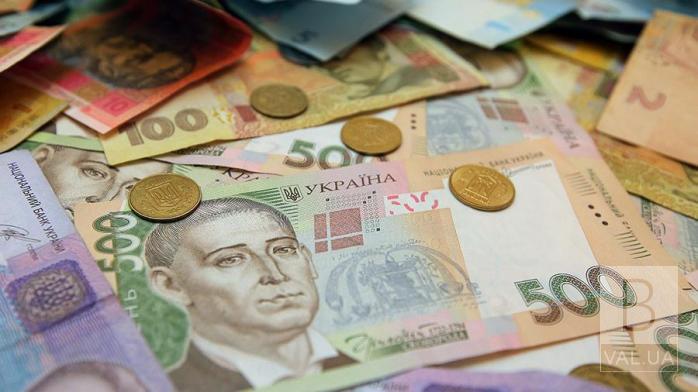 С сентября в Украине планируют повысить минимальную зарплату