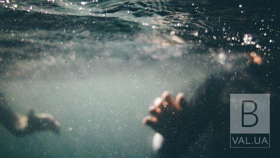 На Прилуччине в озере утонула 39-летняя женщина