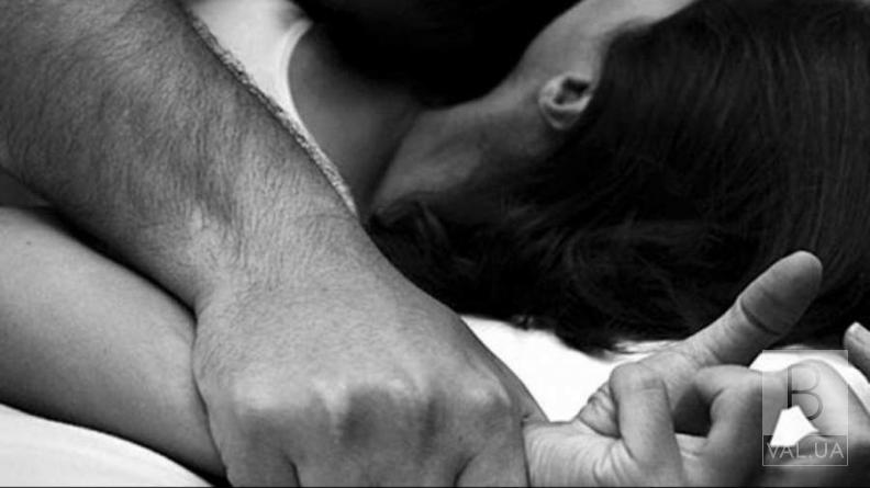 Полиция задержала 34-летнего черниговца, подозреваемого в изнасиловании девушки