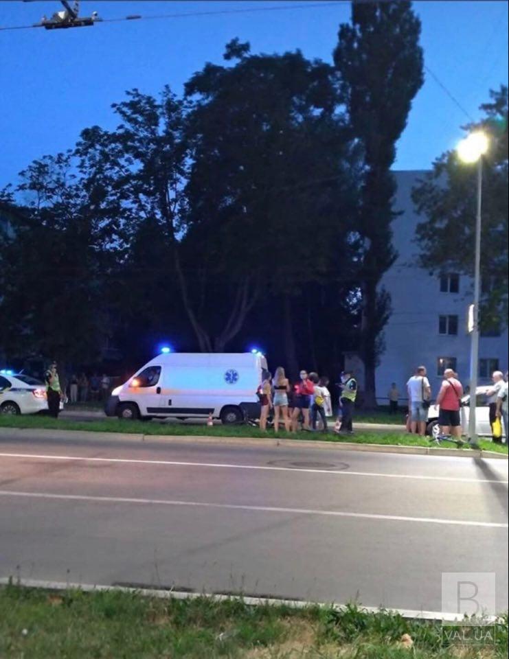 В Чернигове возле Политеха сбили 11-летнюю девочку на «зебре»