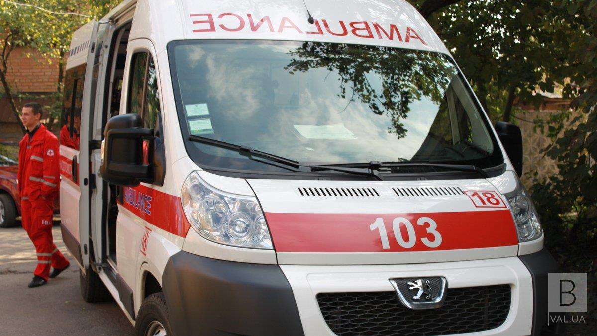 На Срібнянщині водій збив жінку та втік 