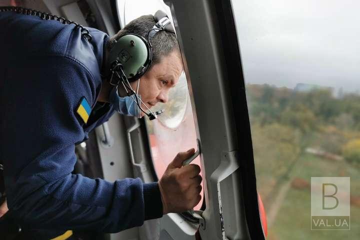 Ніжинську авіацію залучили до пошуків зниклих на Київському морі рибалок