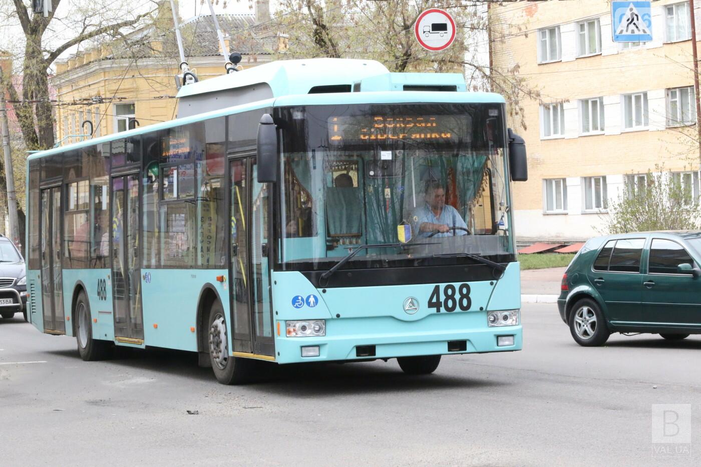 Чернігівське тролейбусне управління втрачає десятки мільйонів гривень через карантинні обмеження