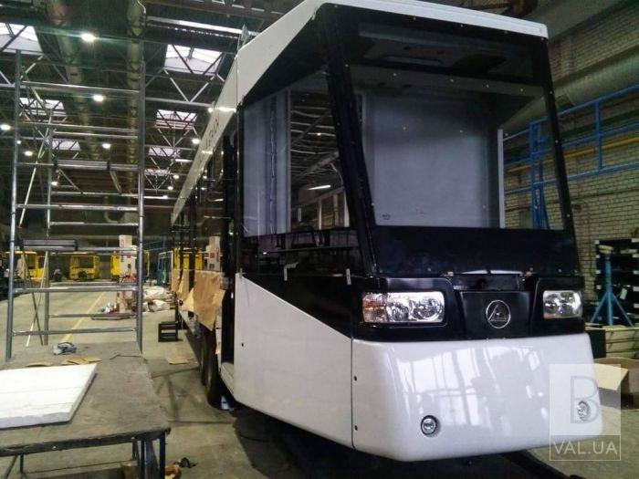 У Чернігові вже рік збирають перший трамвай «Еталон». ФОТО