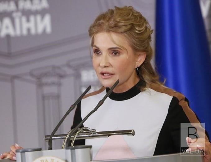 Тимошенко: ціна на газ не повинна бути вище трьох гривень – знизити тарифи для людей потрібно рішенням Верховної Ради