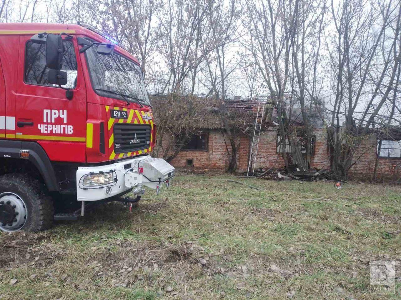 У Чернігівському районі підпалили сарай. ФОТО