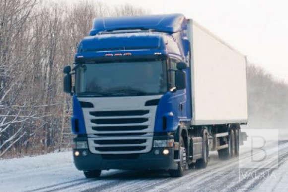 У Чернігівській області обмежили рух вантажівок у напрямку Києва