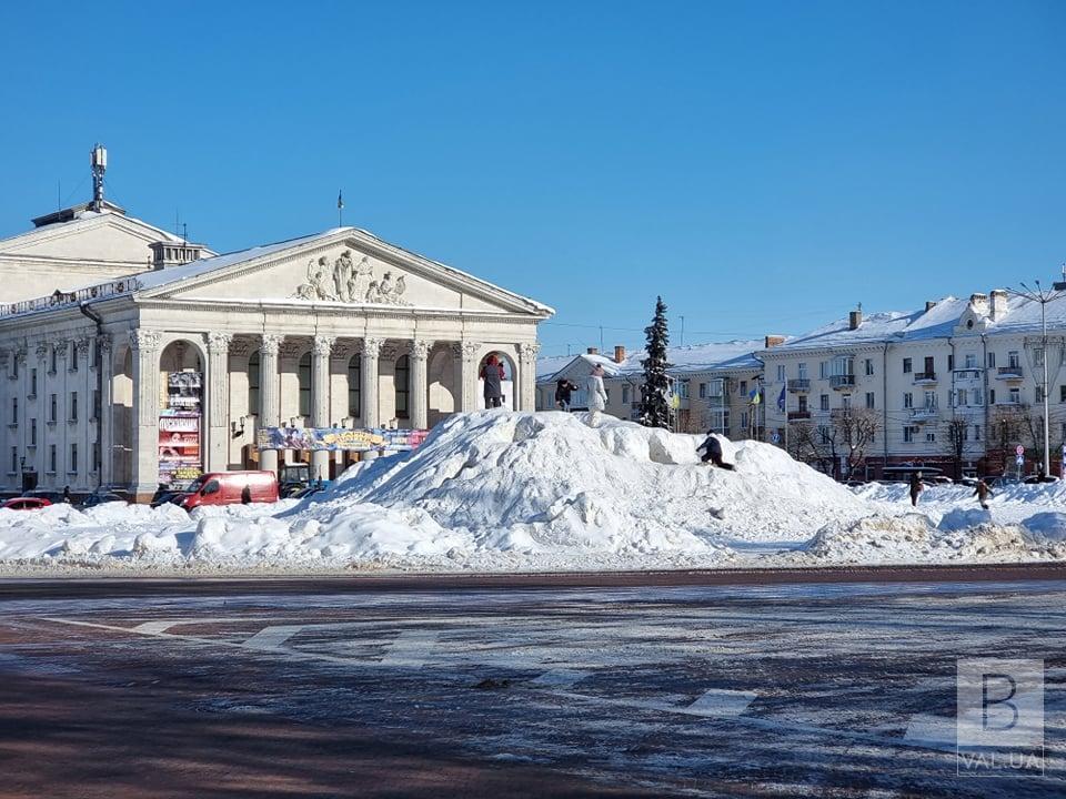 Для дітей залишать снігову гірку в центрі Красної площі. ФОТО
