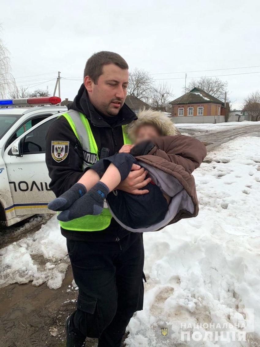 У Прилуцькому районі розшукали 3-річного малюка, який самовільно залишив домівку. ФОТО