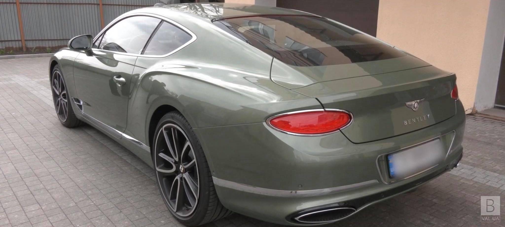 Валерій Куліч показав свій «Bentley» за 300 тисяч доларів ВІДЕО