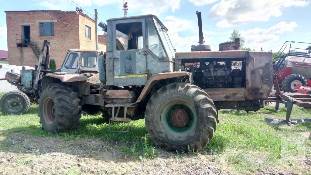 «Свідомість не втрачав, як тріщало чув»: на Чернігівщині на чоловіка упав трактор